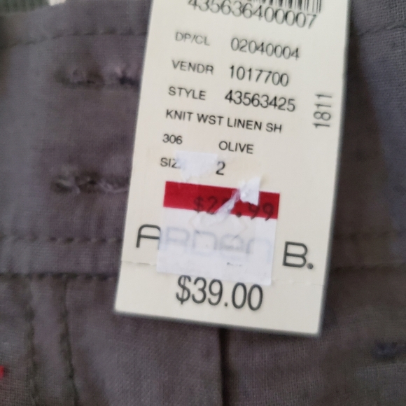 Short - Picture 3 of 11